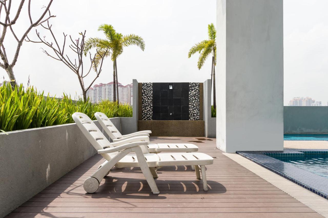 Boulevard Service Apartment Kl By Airhost Kuala Lumpur Exterior foto